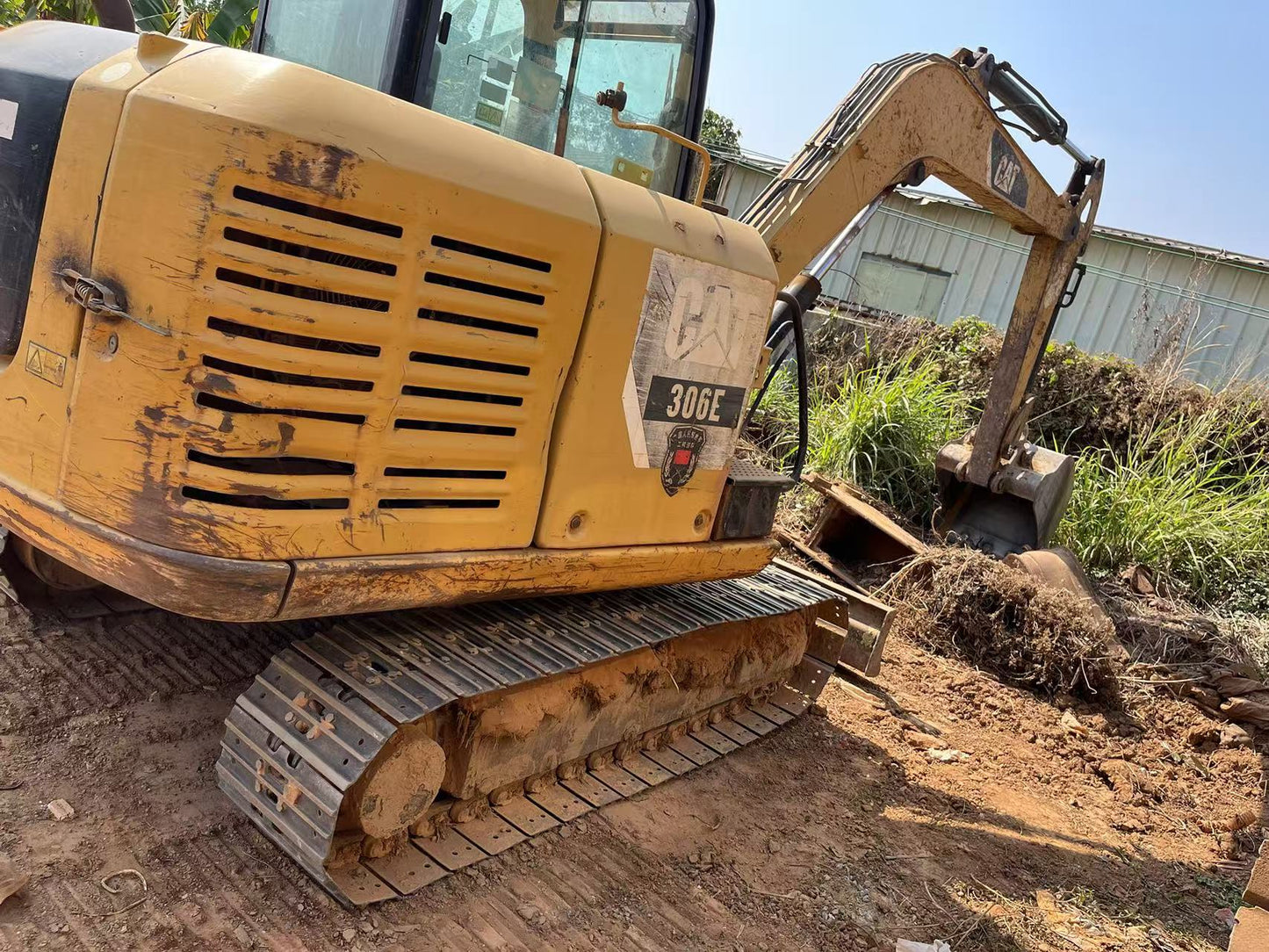 Excavadora 305.5E Caterpillar