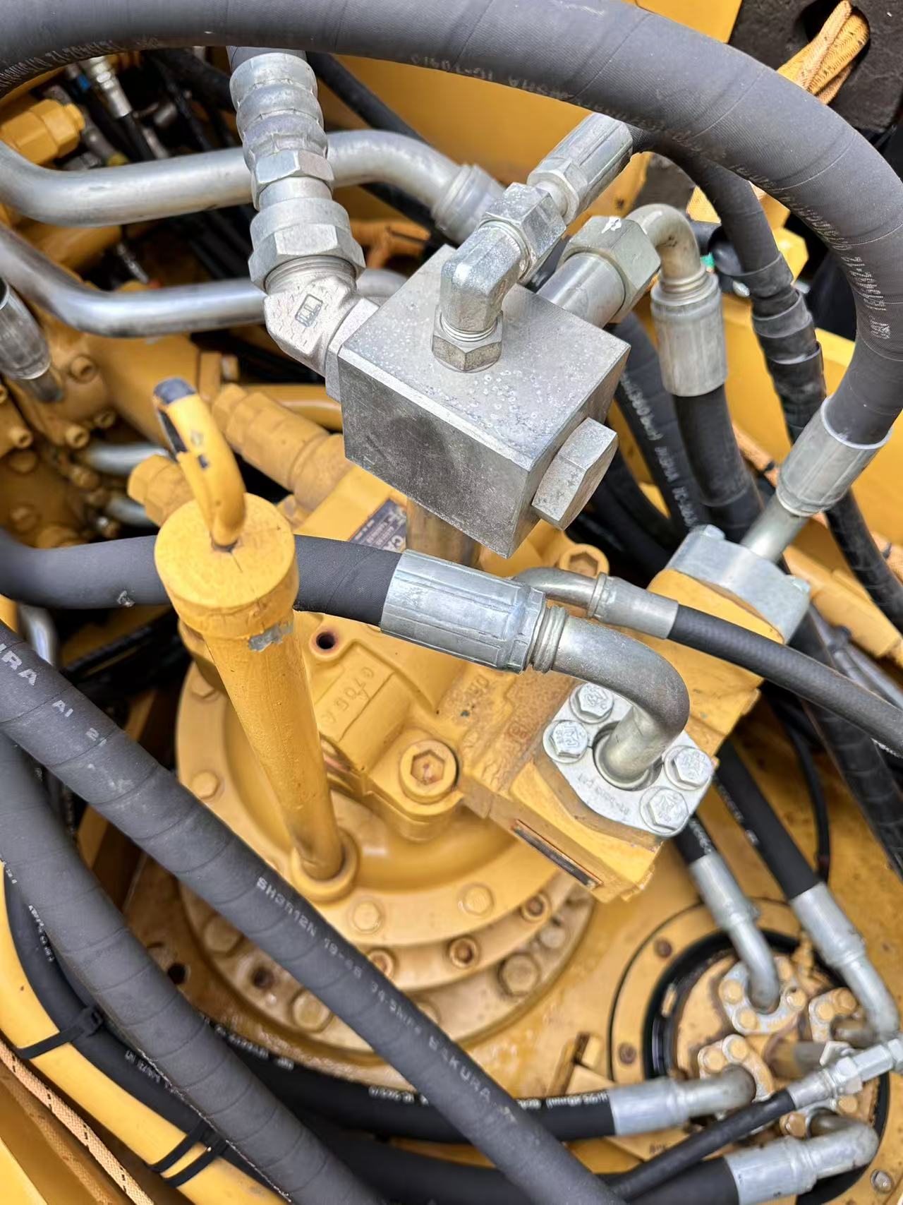 Excavadora 320E Caterpillar
