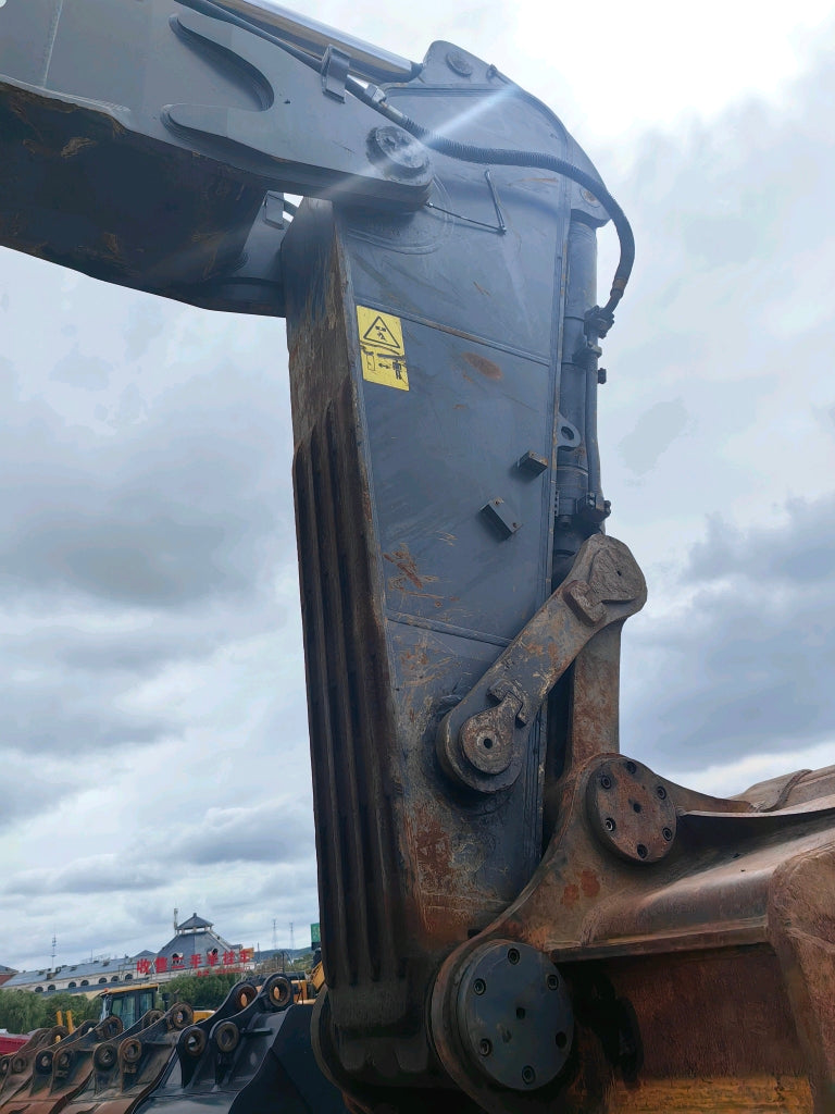 Excavadora EC950EL Volvo