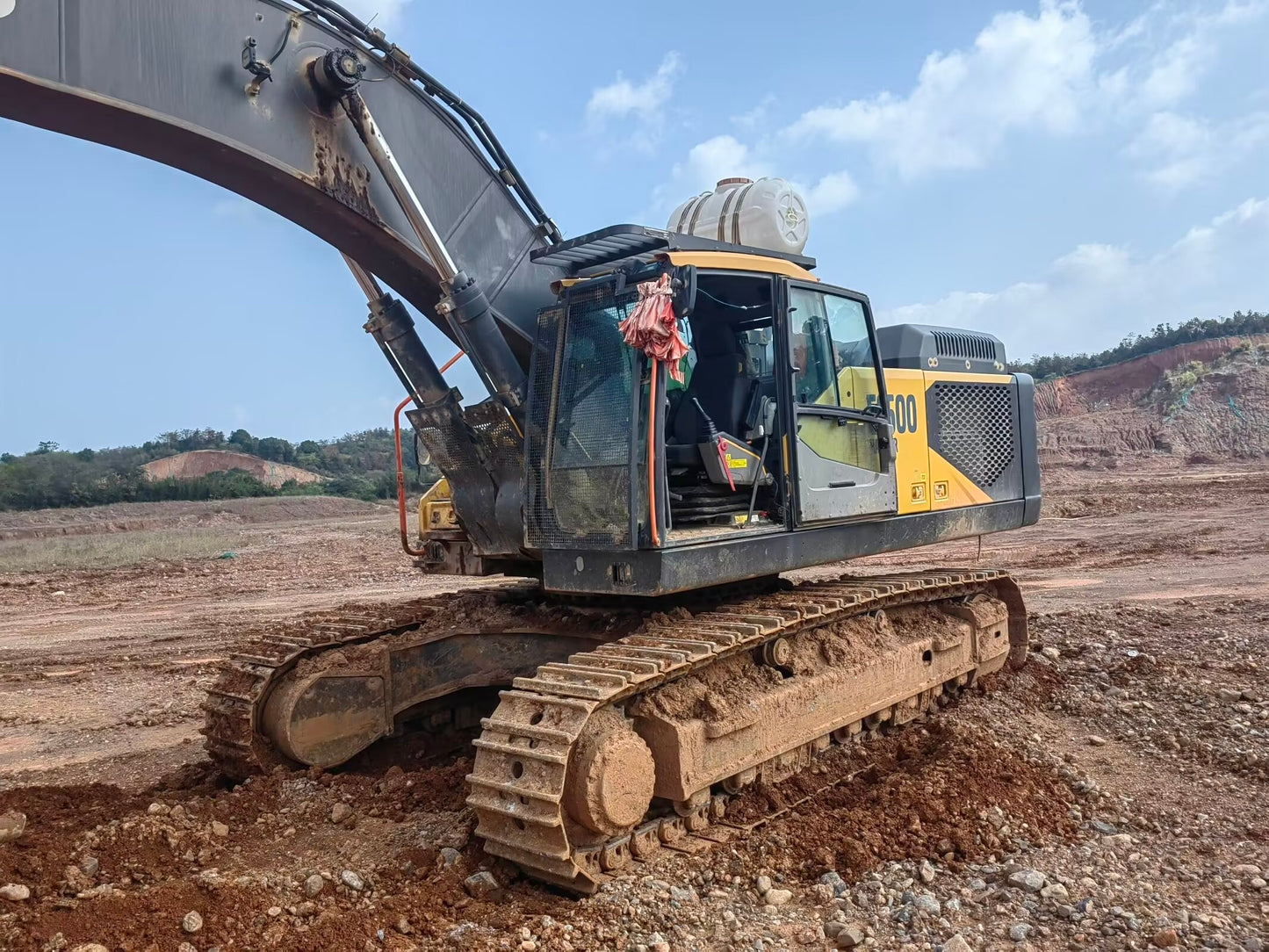 Excavadora EC500ELH Volvo