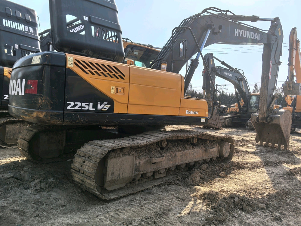 Excavadora R225LVS Hyundai