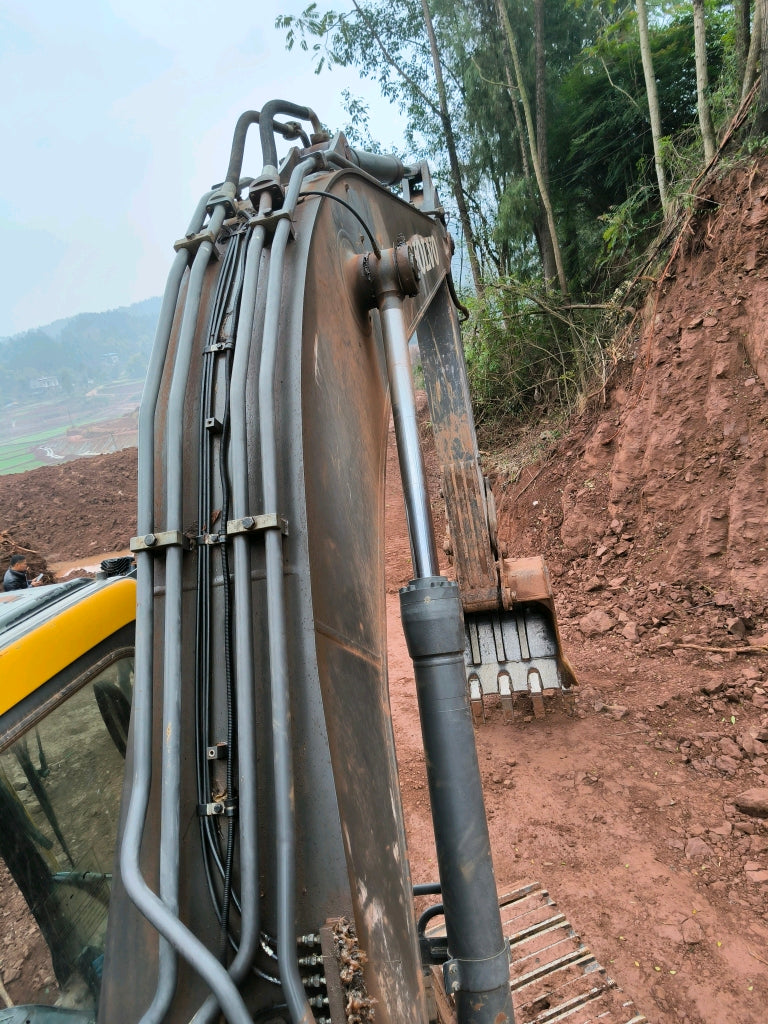 Excavadora EC210D Volvo