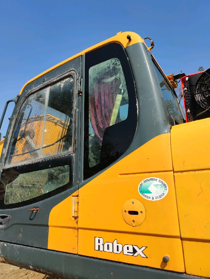 Excavadora R225LVS Hyundai