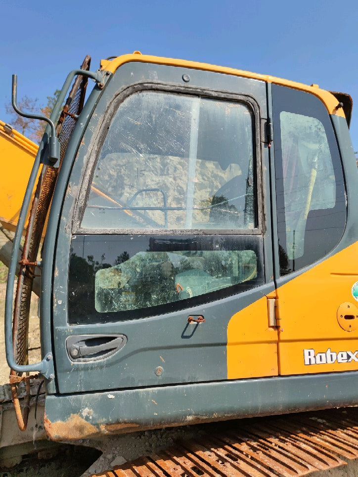 Excavadora R225LVS Hyundai