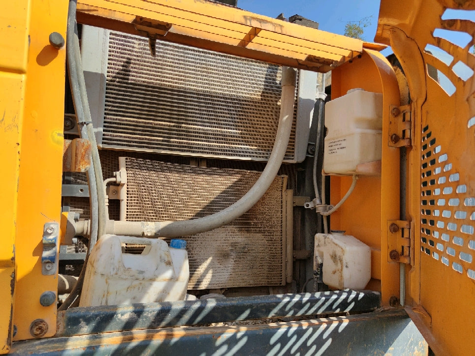 Excavadora R225LVS Hyundai