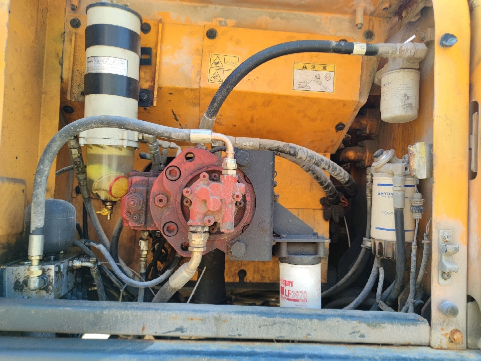 Excavadora R225LVS Hyundai