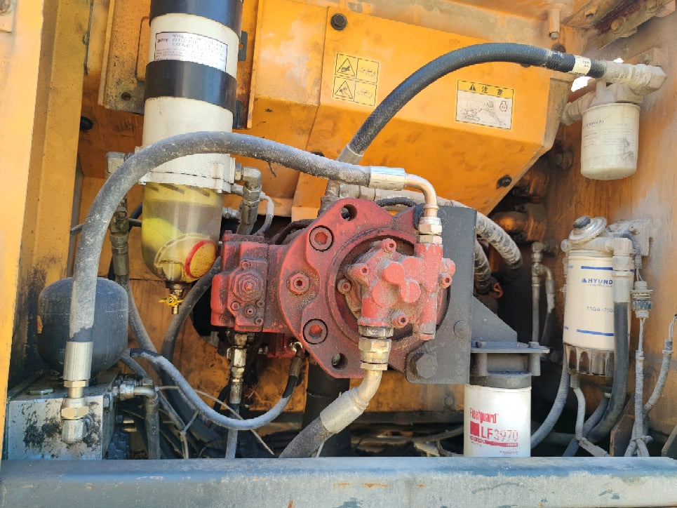 Excavadora R225LVS Hyundai