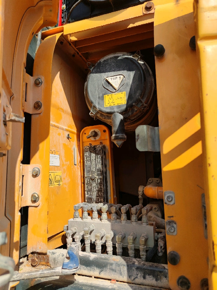 Excavadora R225LVS Hyundai
