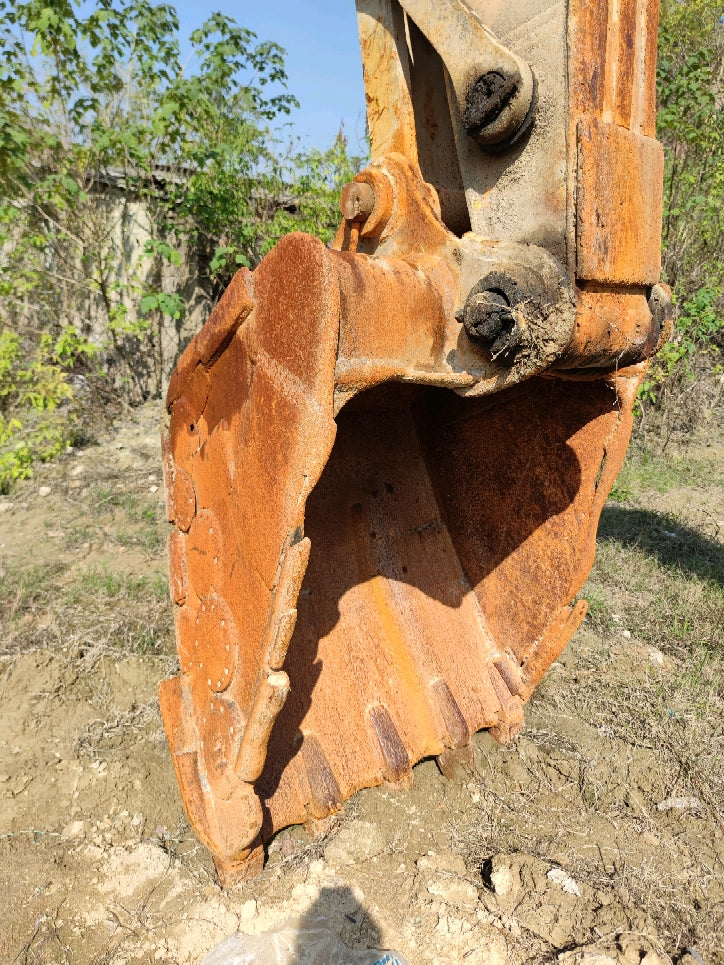 Excavadora R225LVS Hyundai