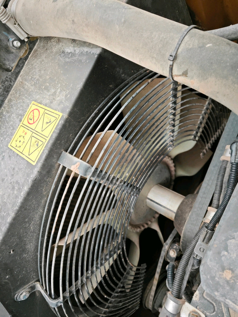 Excavadora R215VS Hyundai