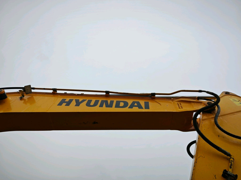 Excavadora R215VS Hyundai