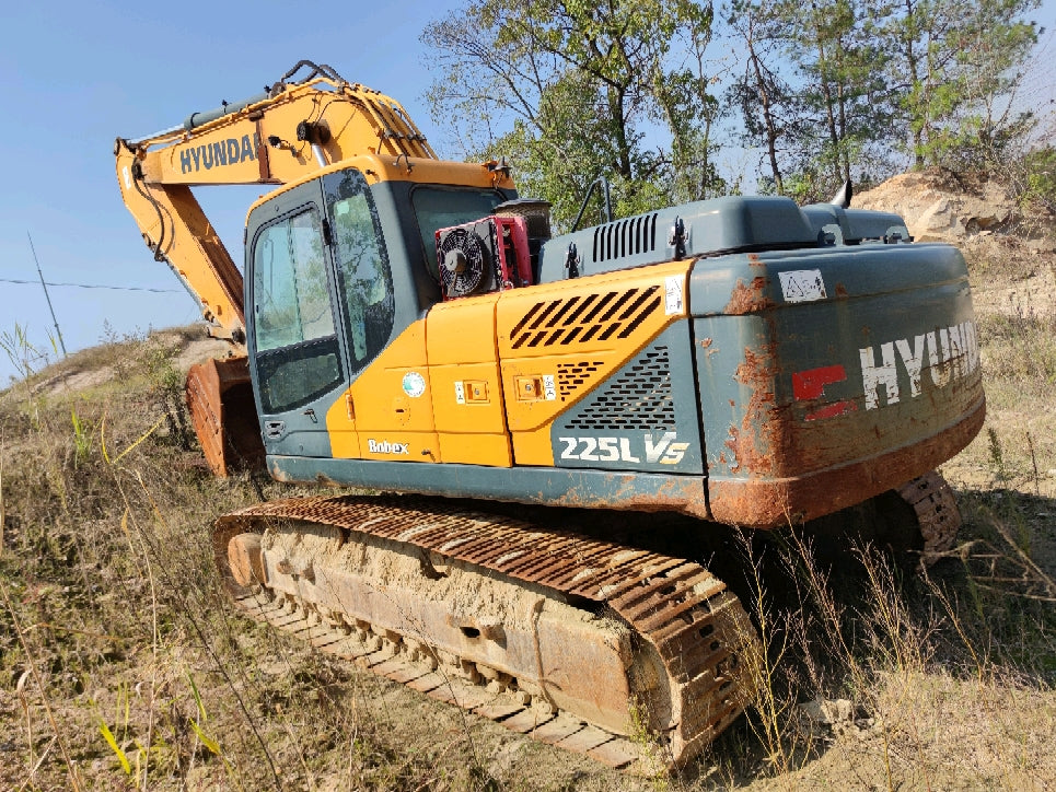 Excavadora R225LVS Hyundai