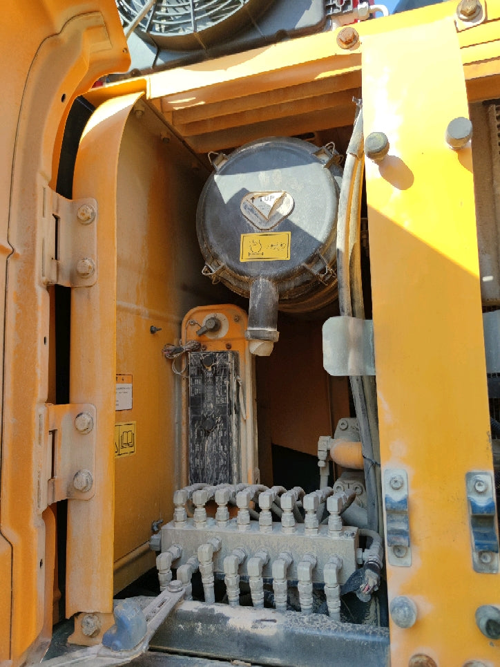 Excavadora R225LVS Hyundai