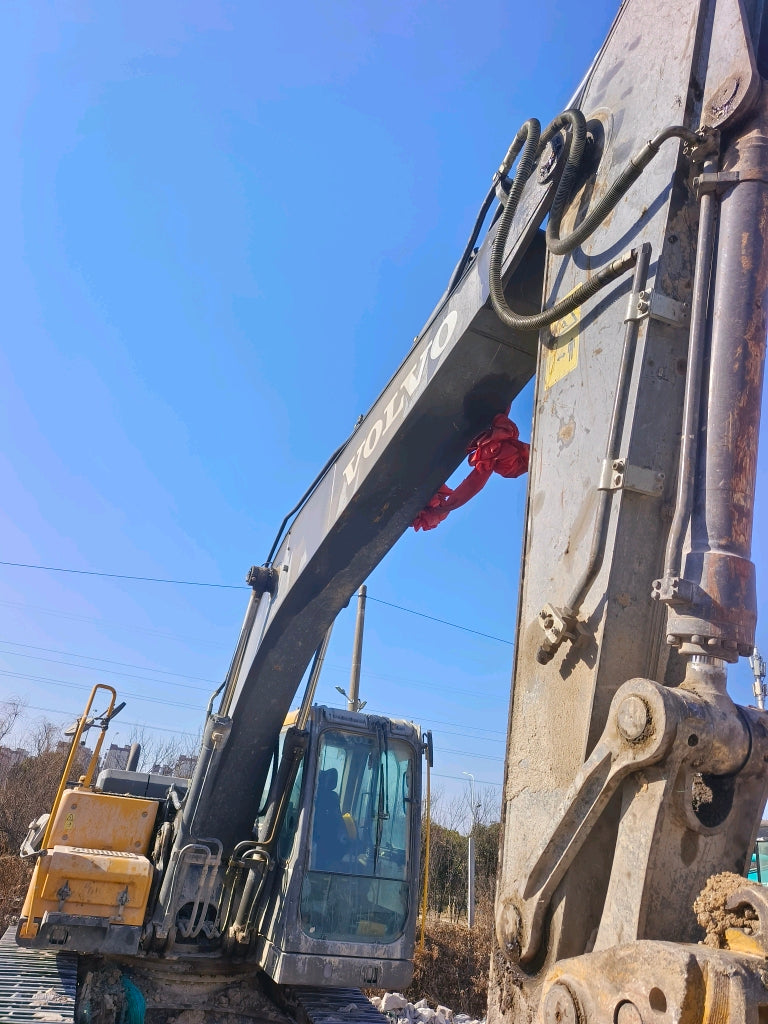 Excavadora EC200D Volvo
