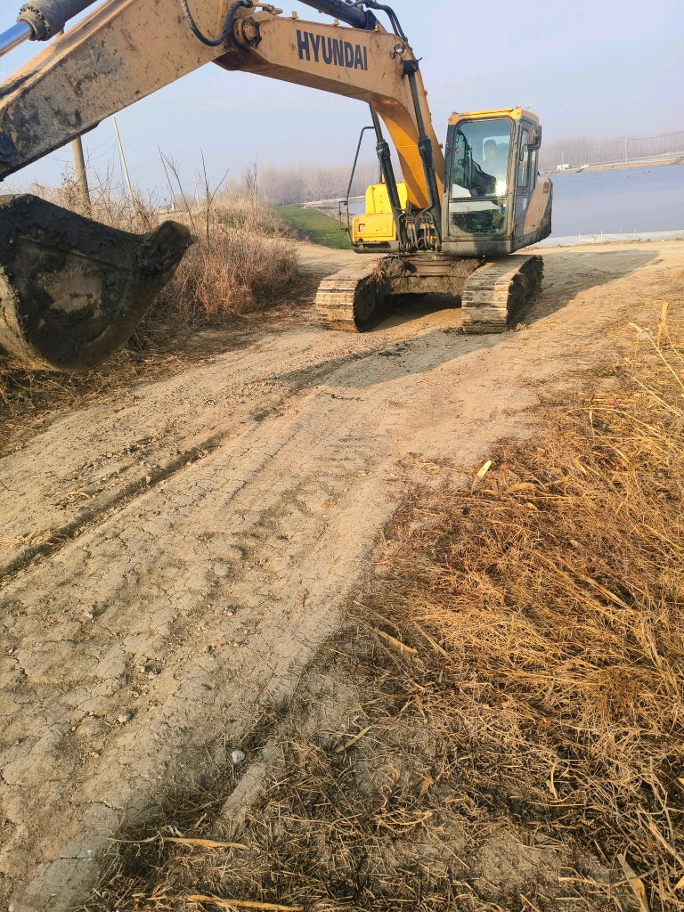 Excavadora R215VS Hyundai