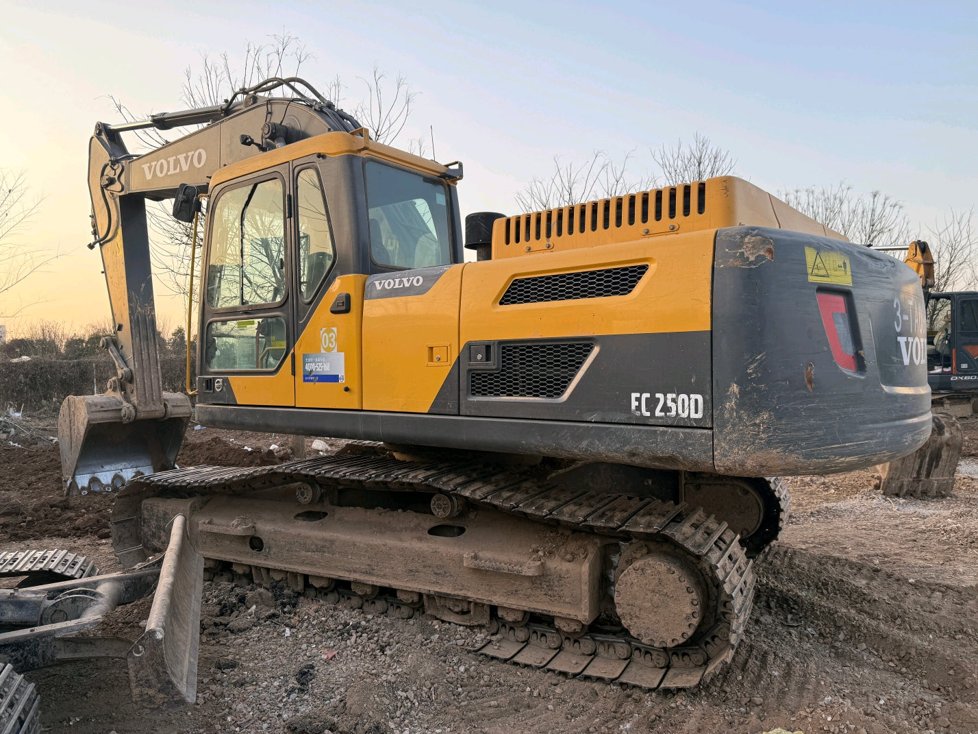 Excavadora EC250DL Volvo