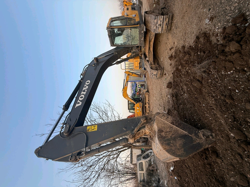 Excavadora EC250DL Volvo