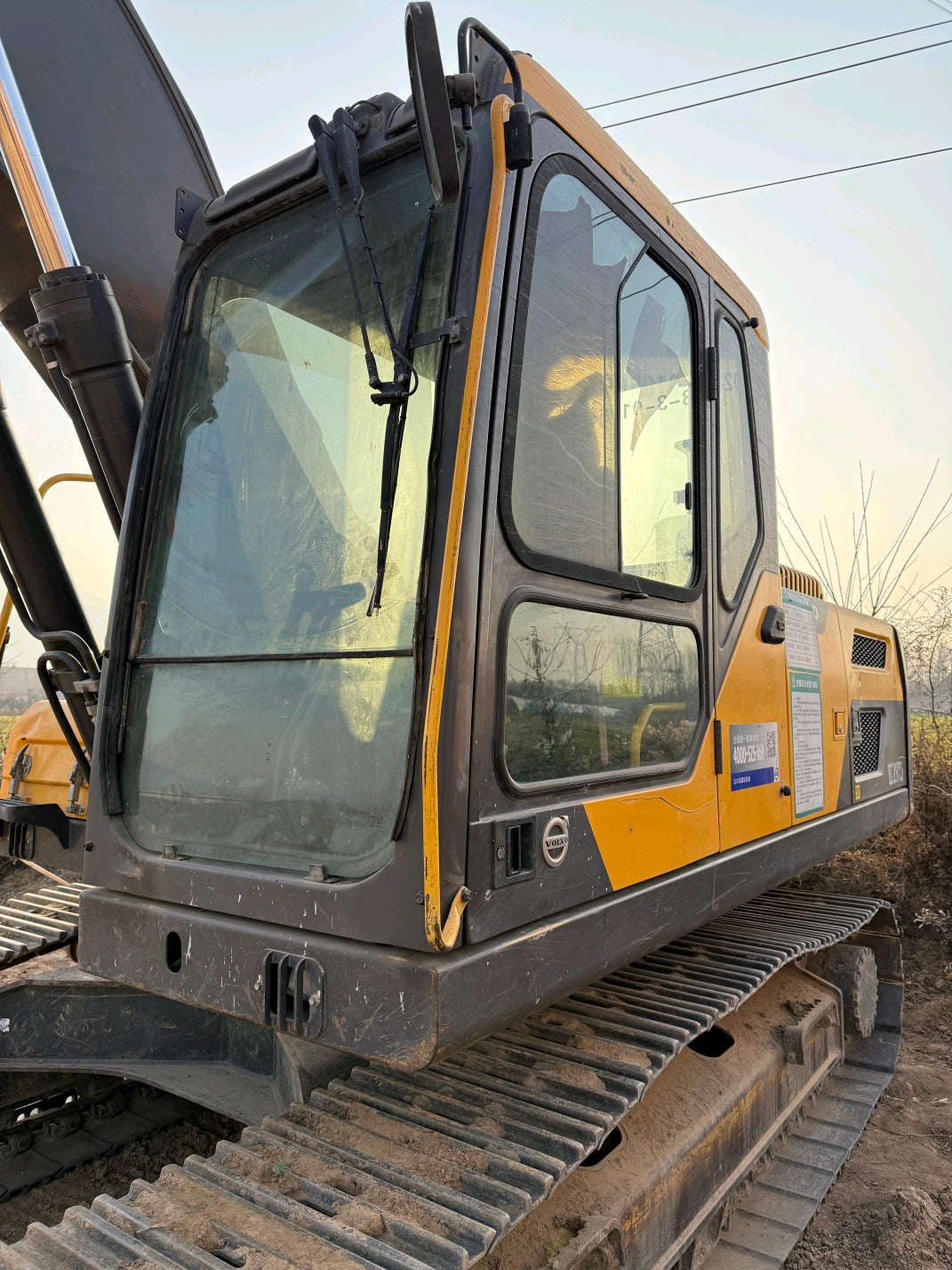Excavadora EC220D Volvo