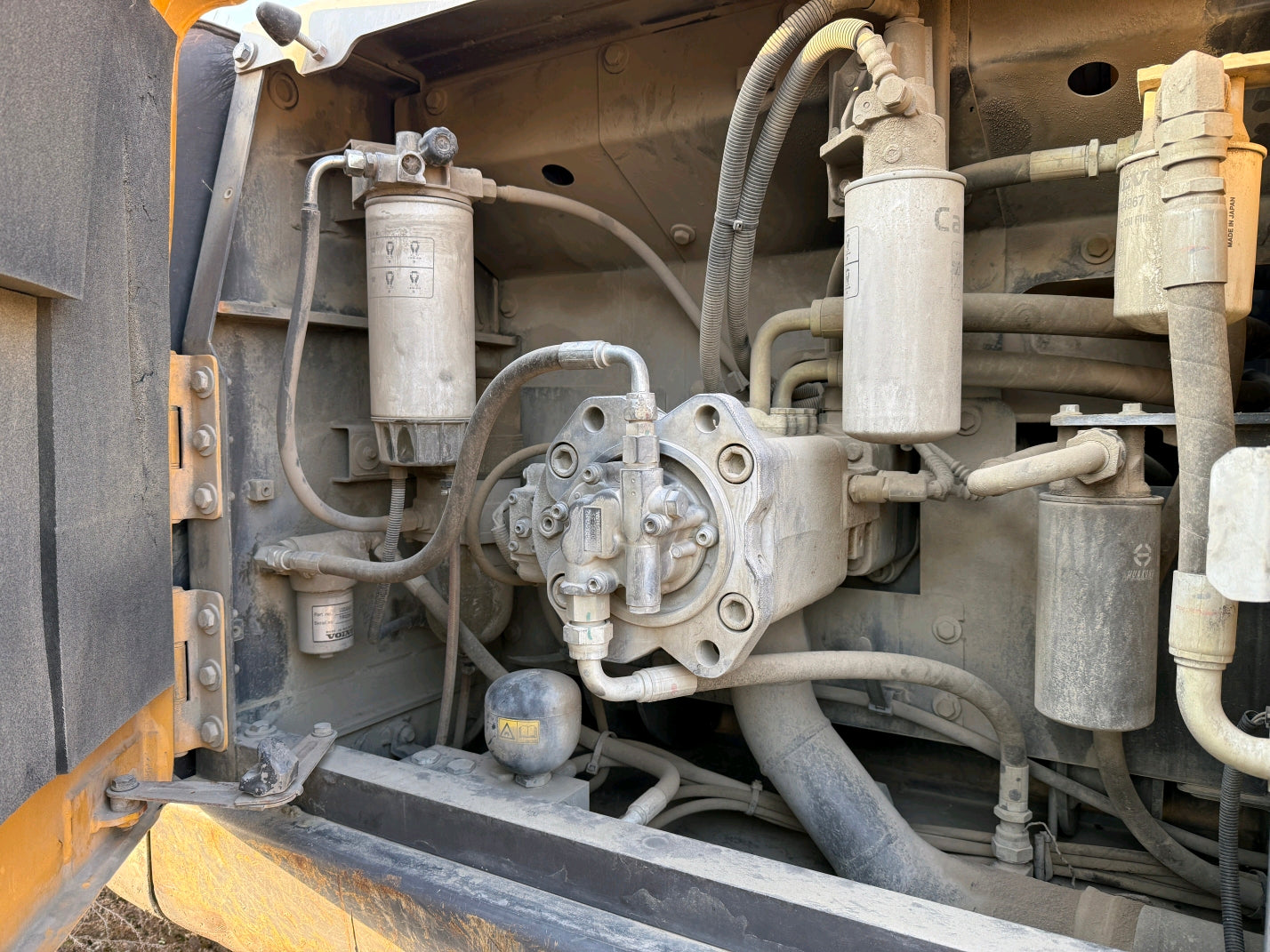 Excavadora EC220D Volvo