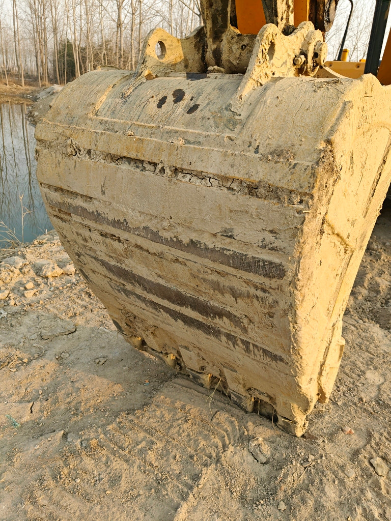 Excavadora R215VS Hyundai