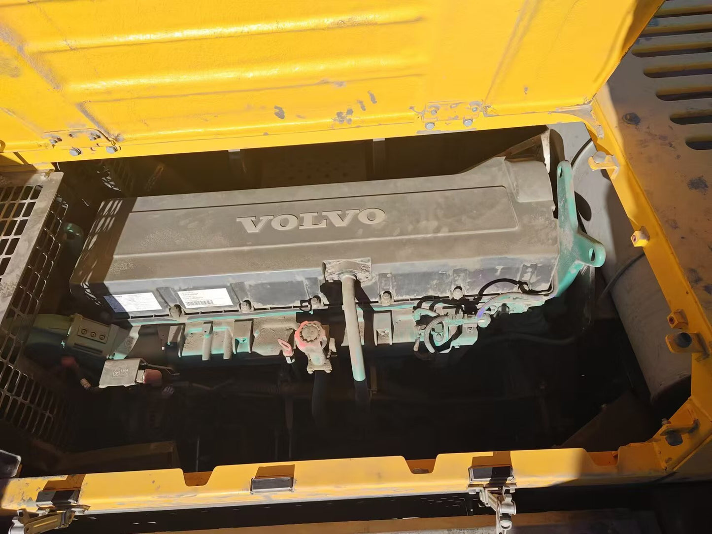 Excavadora EC750DL Volvo