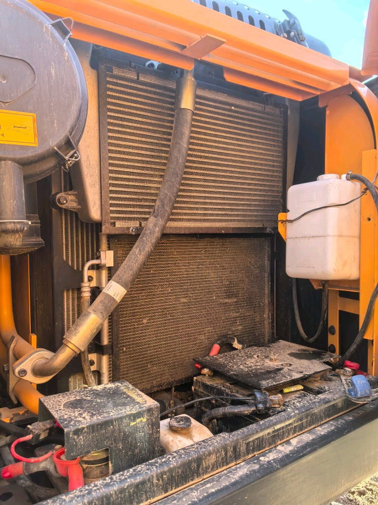 Excavadora R150LVS Hyundai