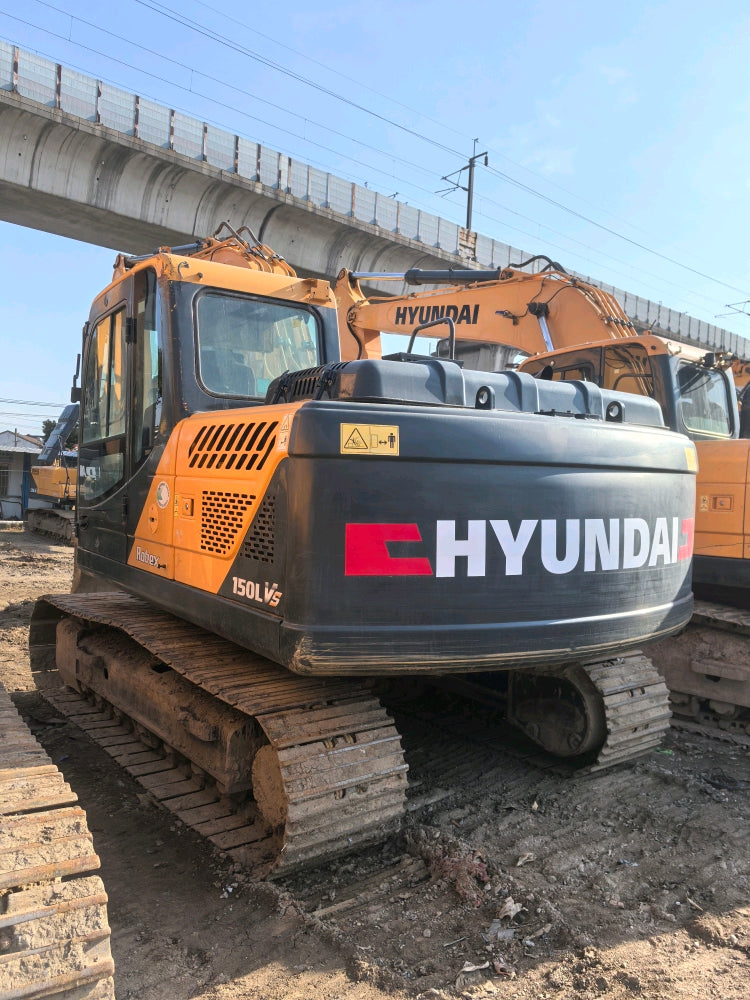 Excavadora R150LVS Hyundai