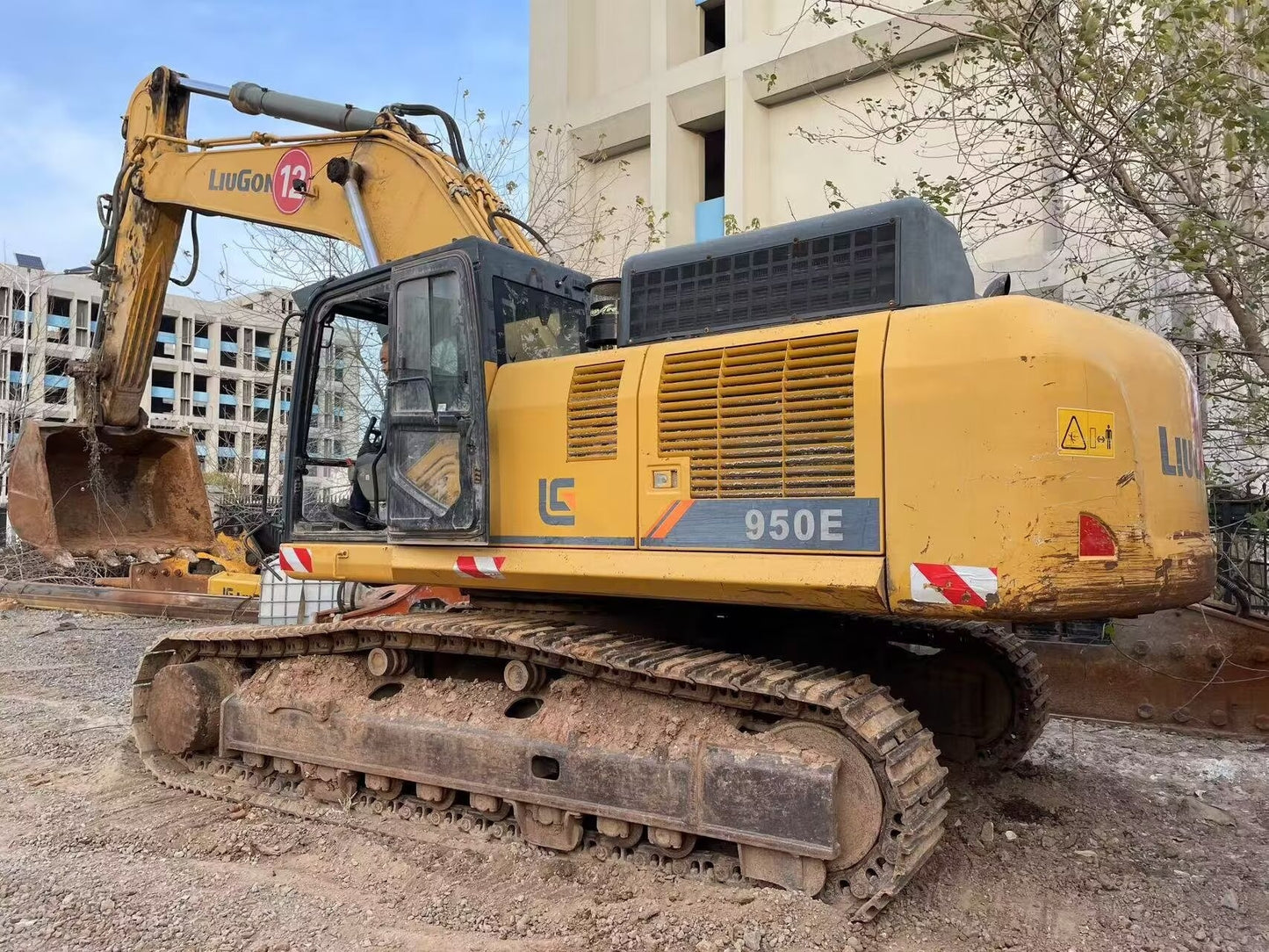 Excavadora CLG950E Liugong