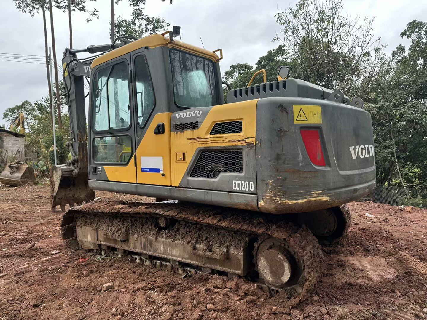 Excavadora EC120D Volvo