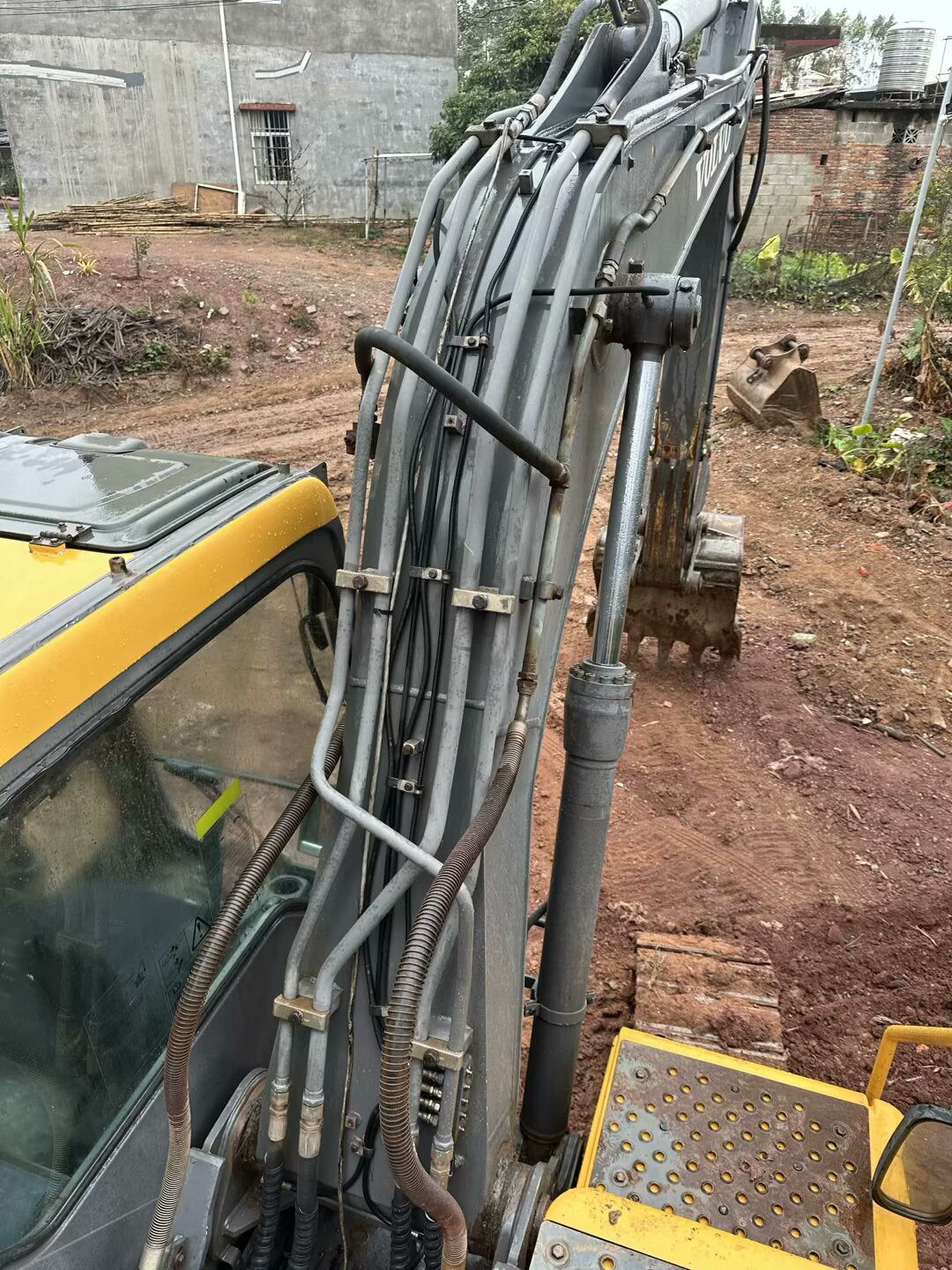 Excavadora EC120D Volvo