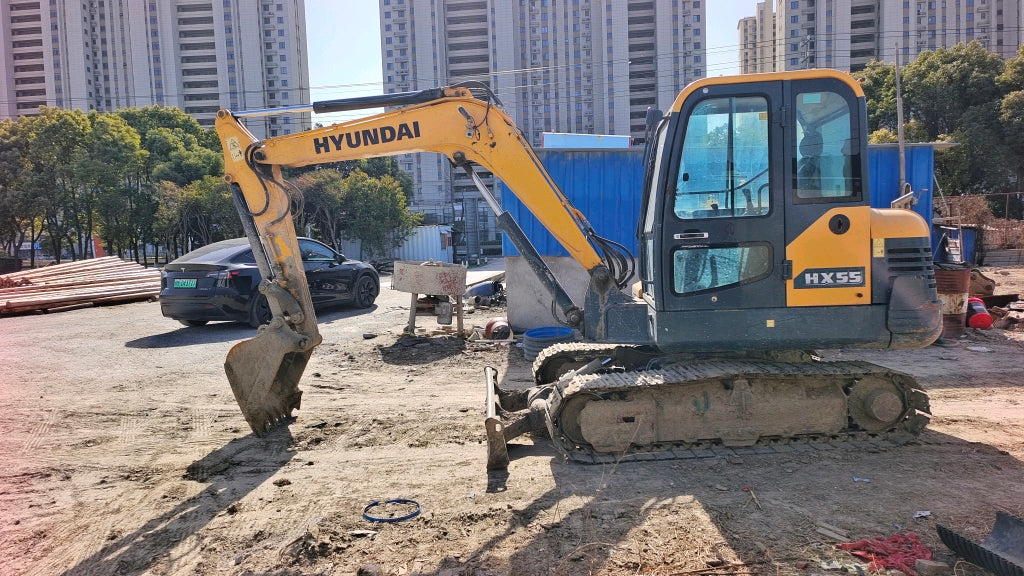 Excavadora HX55 Hyundai