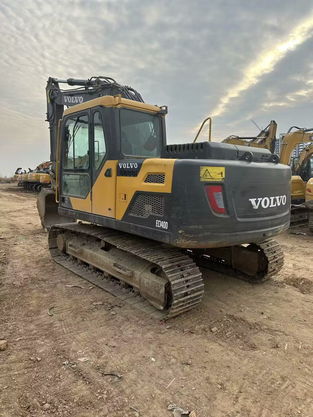 Excavadora EC120D Volvo