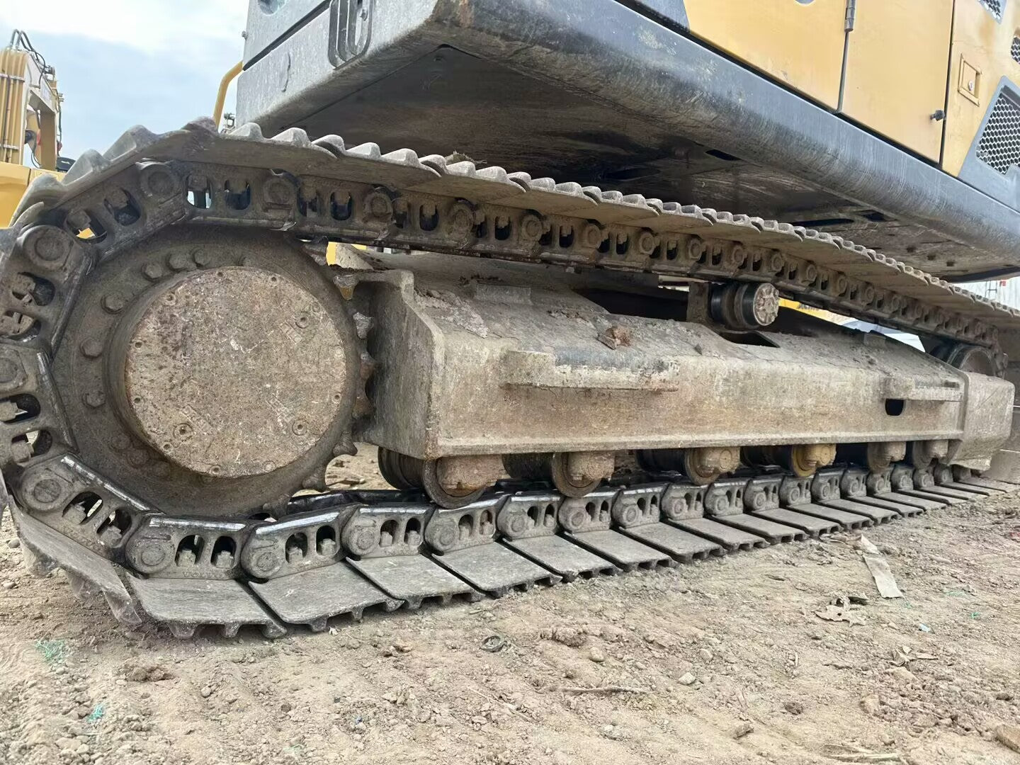 Excavadora EC120D Volvo