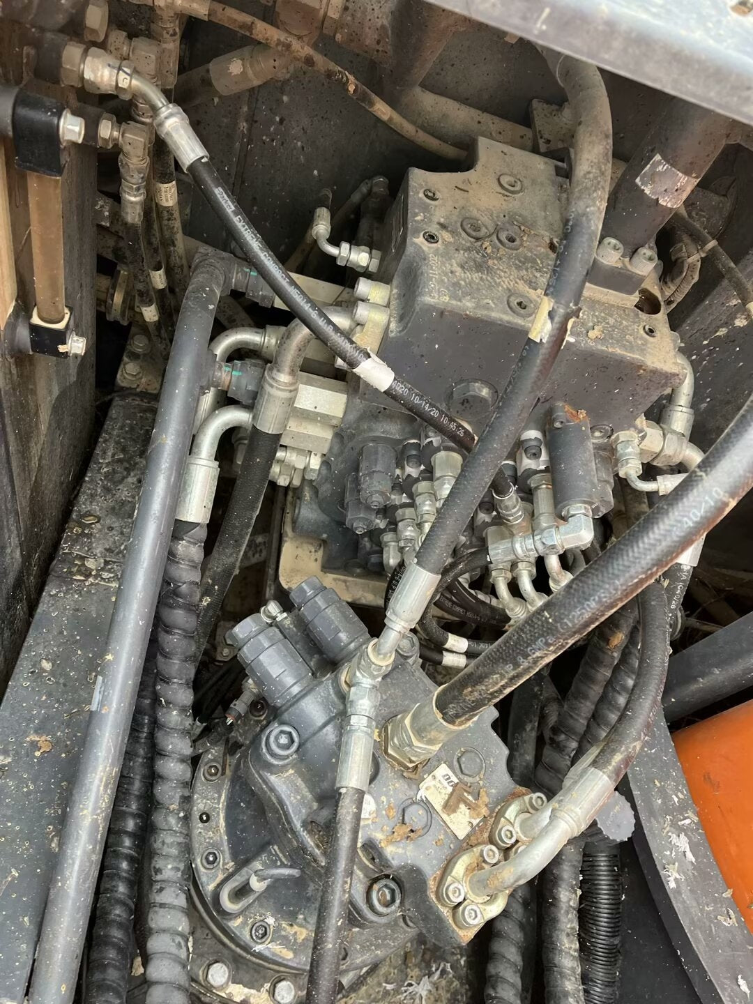 Excavadora DX150WE-9CN Doosan