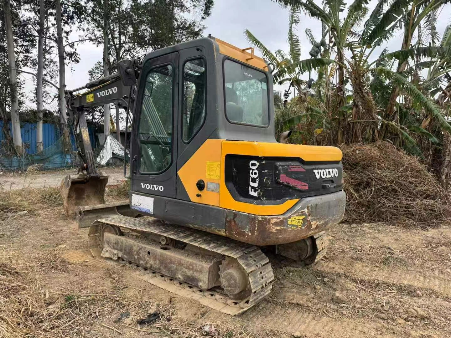 Excavadora EC55D Volvo