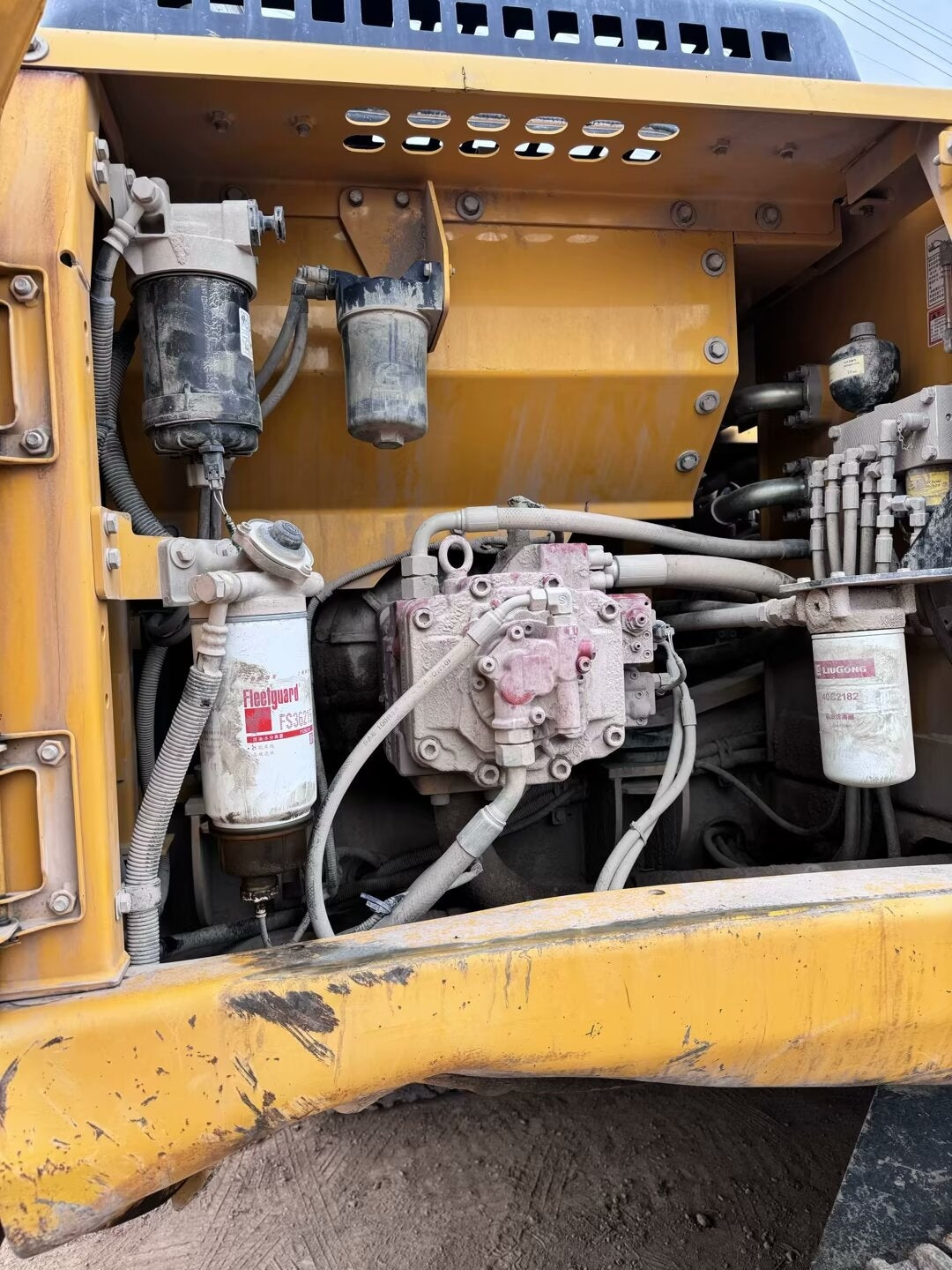 Excavadora CLG925E Liugong