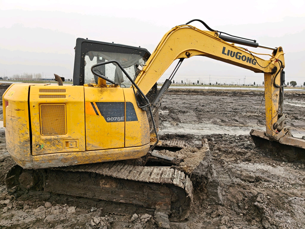 Excavadora CLG9075E Liugong