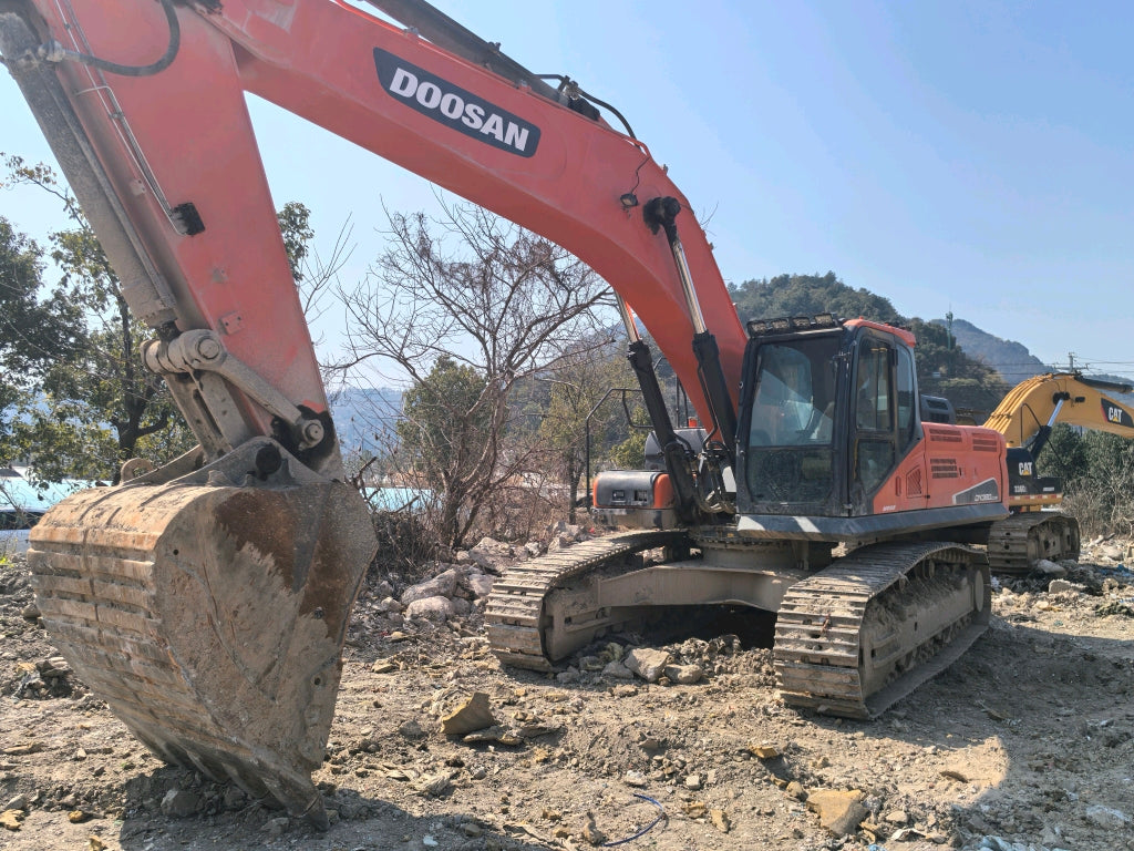 Excavadora DX380LC-9C Doosan