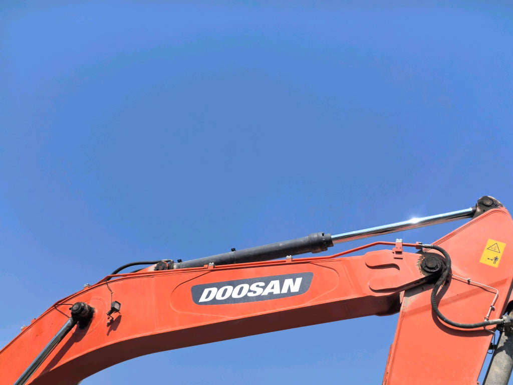 Excavadora DX380LC-9C Doosan