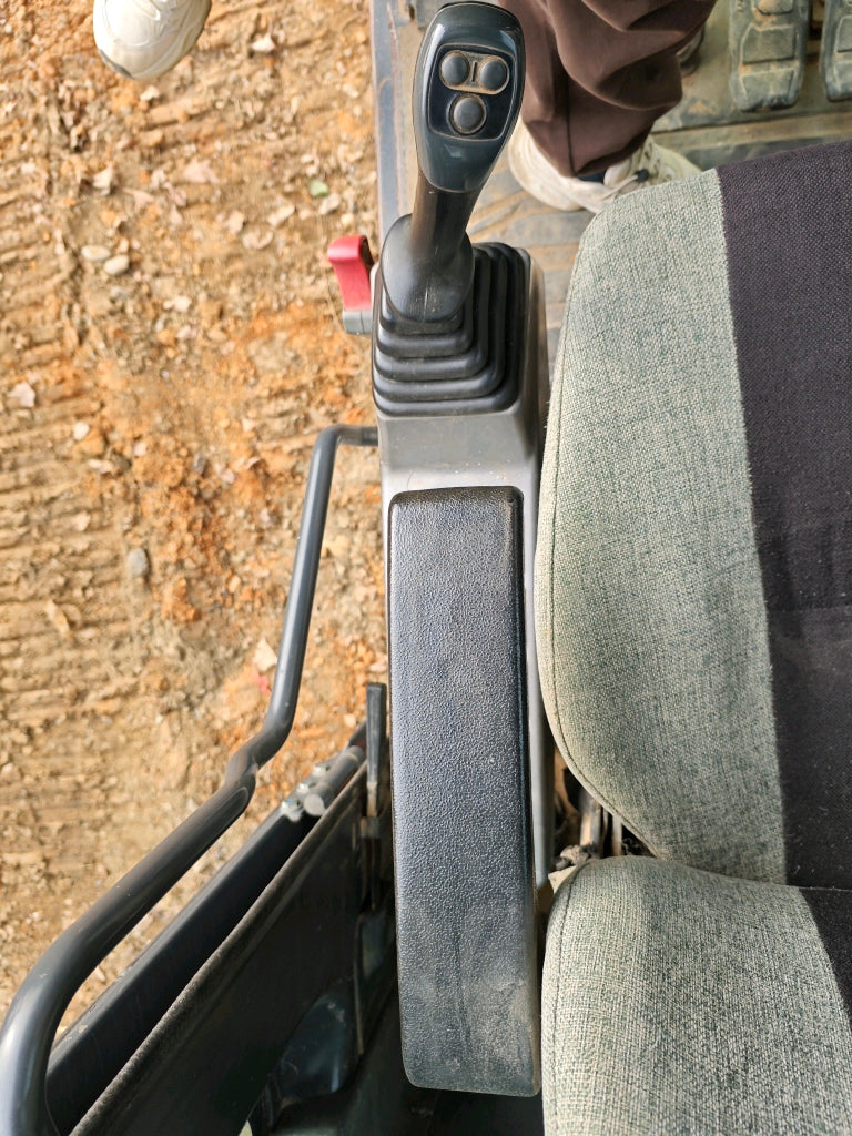 Excavadora DX75-9CN ACE Doosan