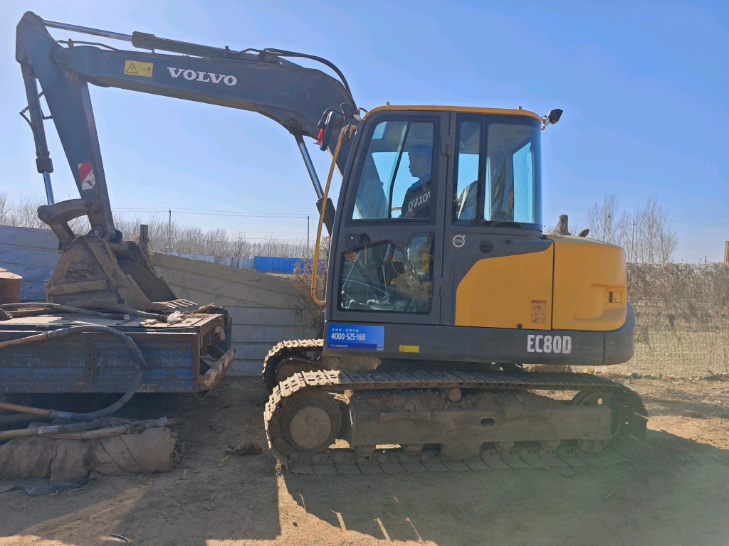 Excavadora EC80D Volvo