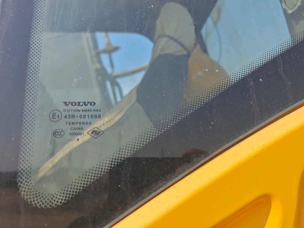Excavadora EC220D Volvo