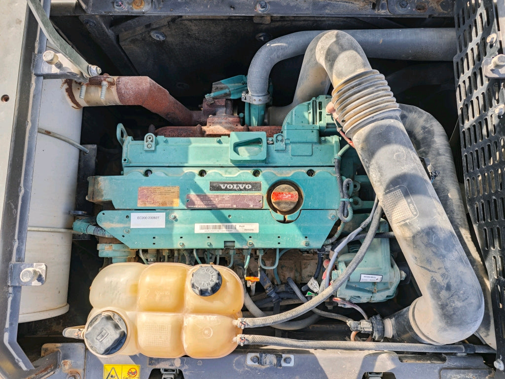 Excavadora EC200D Volvo