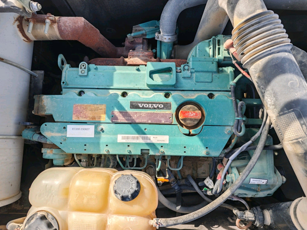Excavadora EC200D Volvo