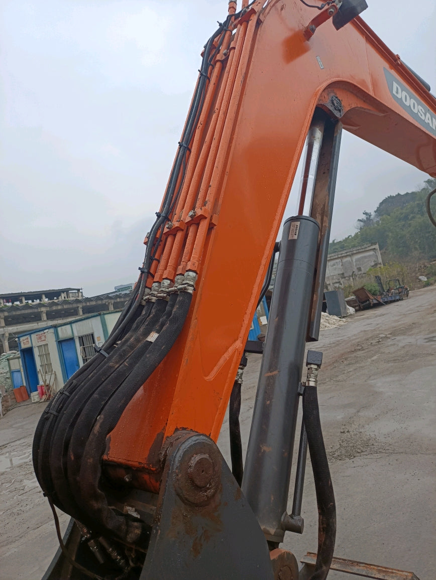 Excavadora DX60W-9CN Doosan