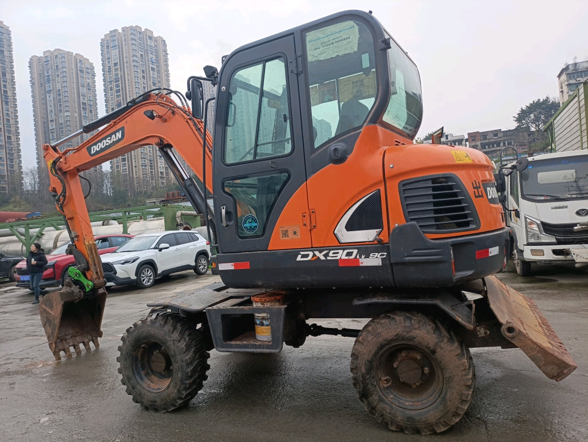 Excavadora DX60W-9CN Doosan