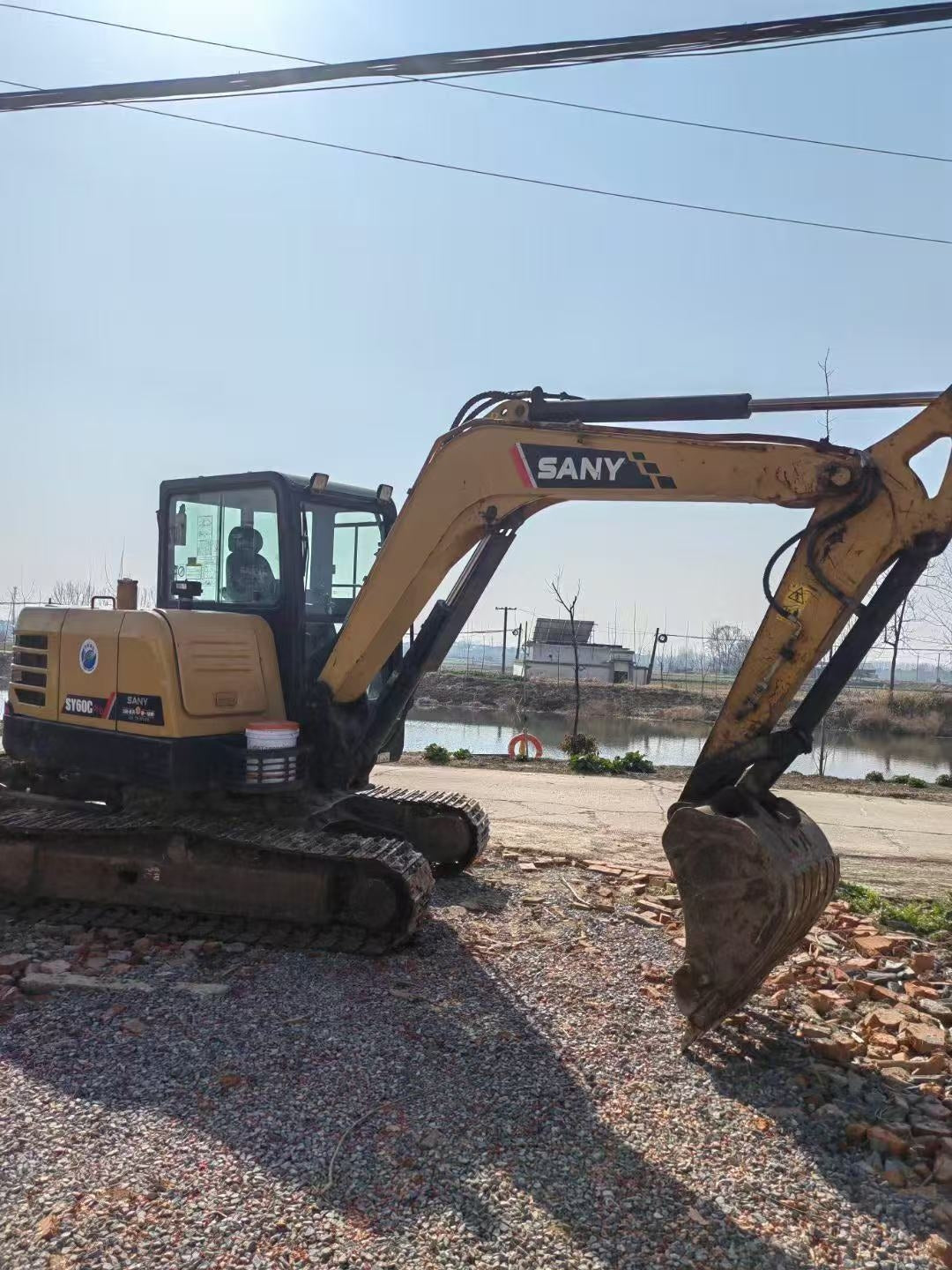 Excavadora SY60C Sany