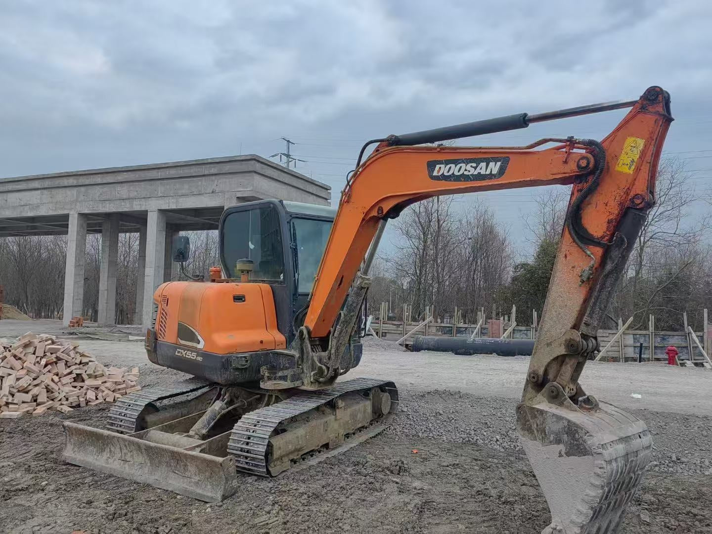 Excavadora DX55-9CN Doosan
