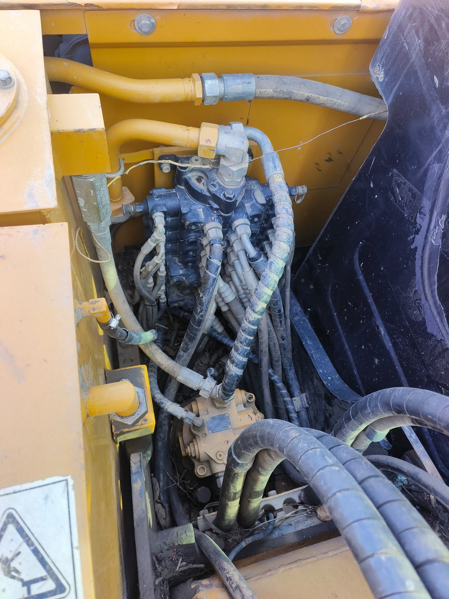 Excavadora SY75C Sany
