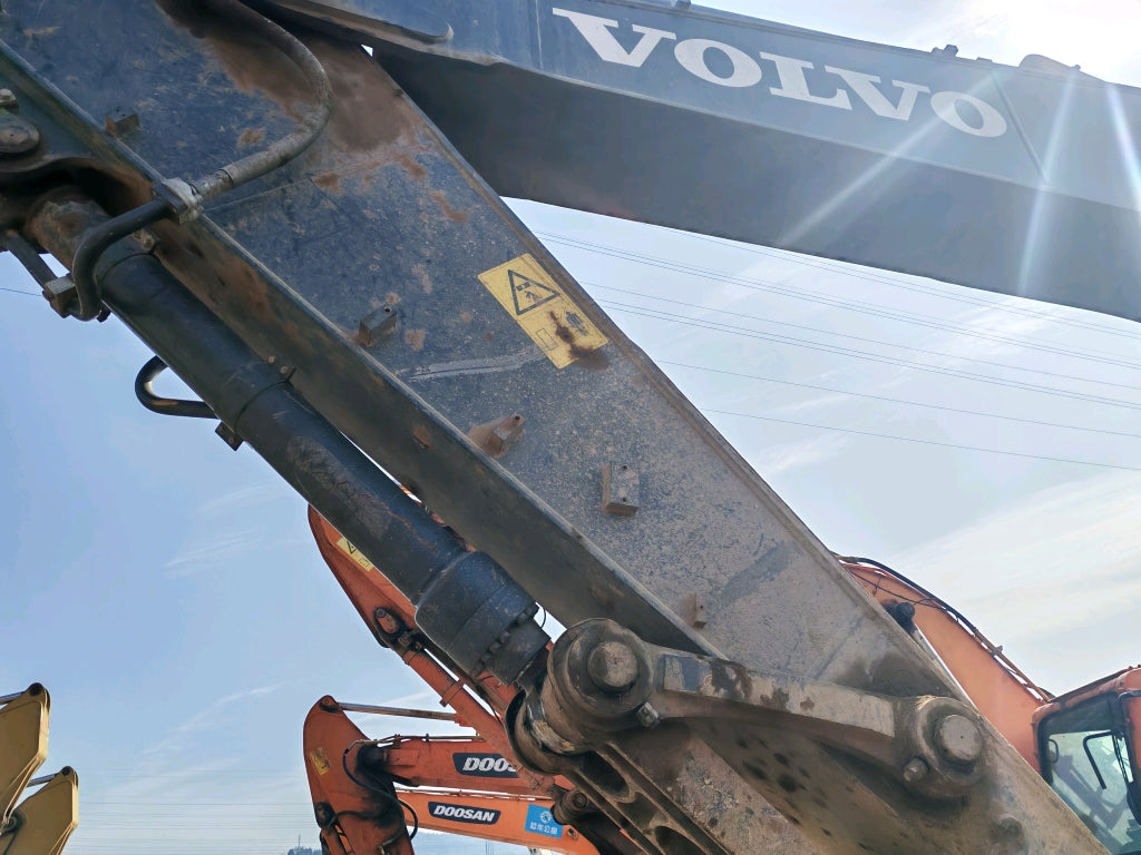 Excavadora EC350D Volvo